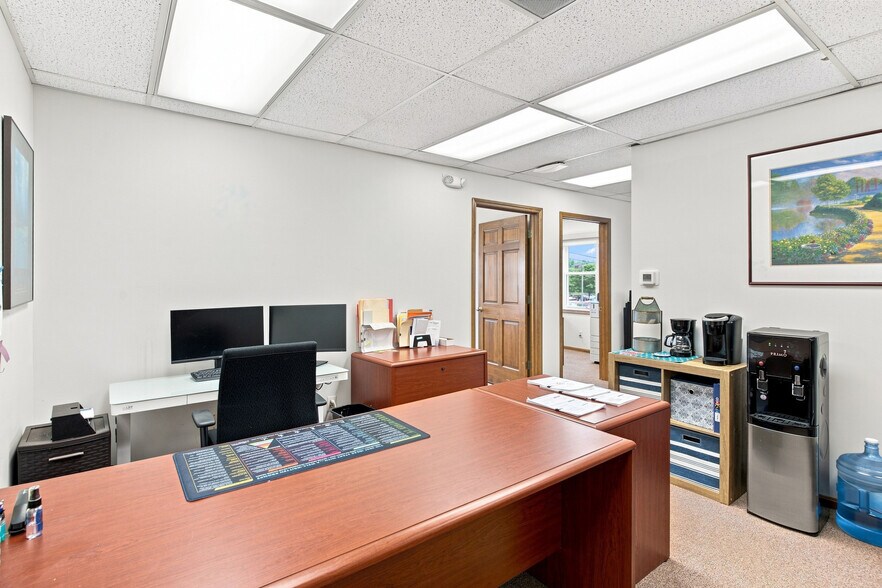 More Photos Of 33610 Solon Rd, Solon Office For Sale
