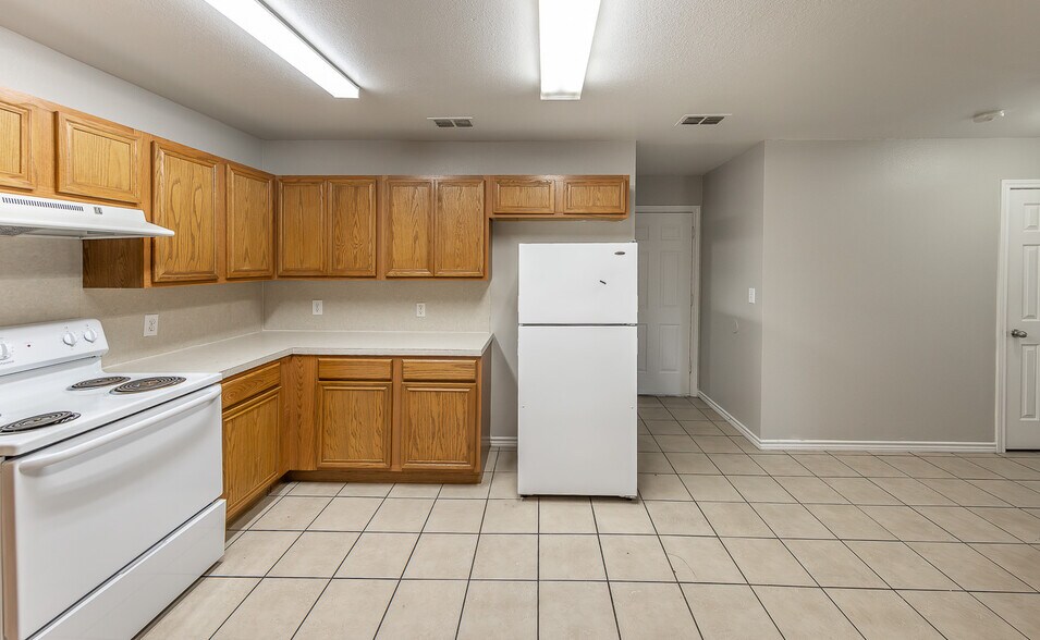 More Photos Of 602 N Belmont, Lubbock Apartments For Sale