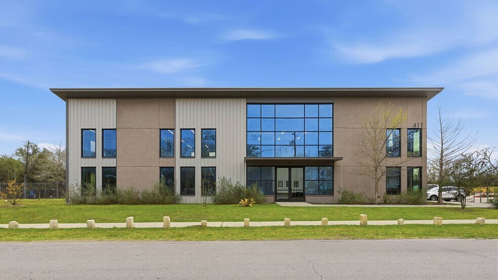 Primary Photo Of 411 Radam Ln, Austin Office For Lease
