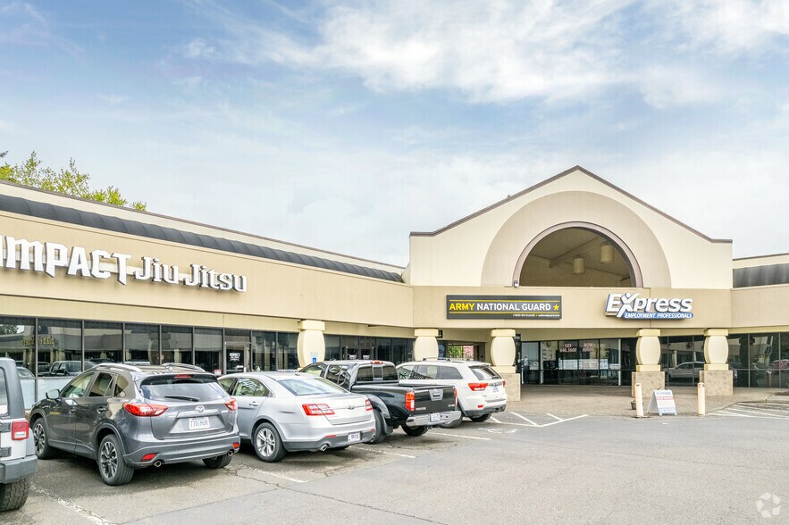 More Photos Of 1001-1071 SE Tualatin Valley Hwy, Hillsboro Unknown For Lease