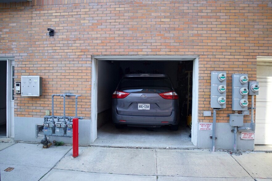 More Photos Of , Astoria Multifamily For Sale