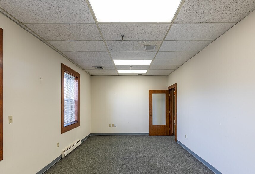 More Photos Of 30 Jordan Ln, Wethersfield Office For Lease