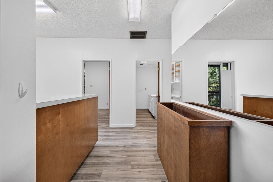 More Photos Of 7 Page St, Cotati Medical For Sale