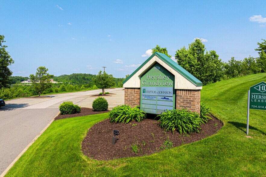 More Photos Of 11 Grandview Cir, Canonsburg Office For Lease