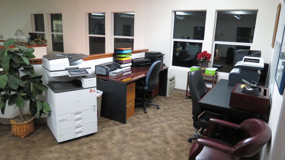More Photos Of 1925 E Prater Way, Sparks Office For Sale