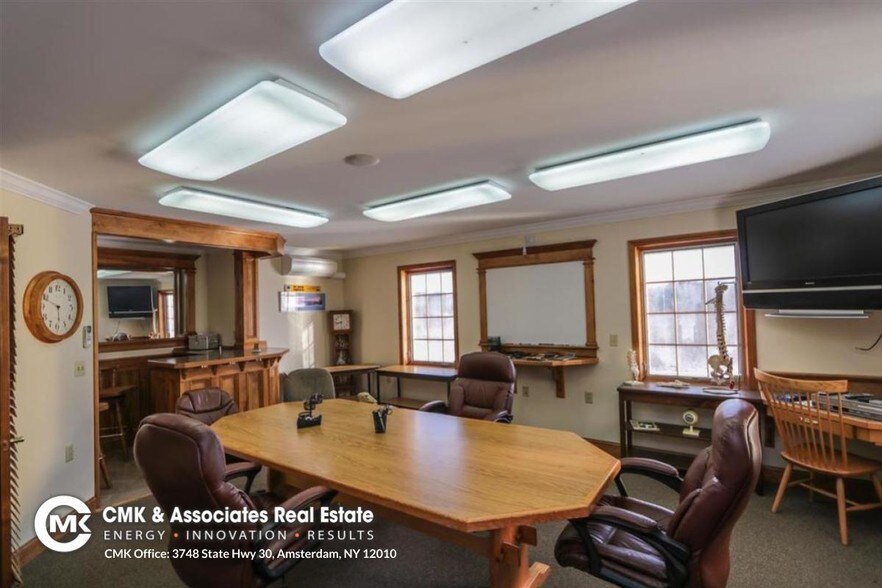 More Photos Of 131 Maple Ave Ext, Amsterdam Coworking Space