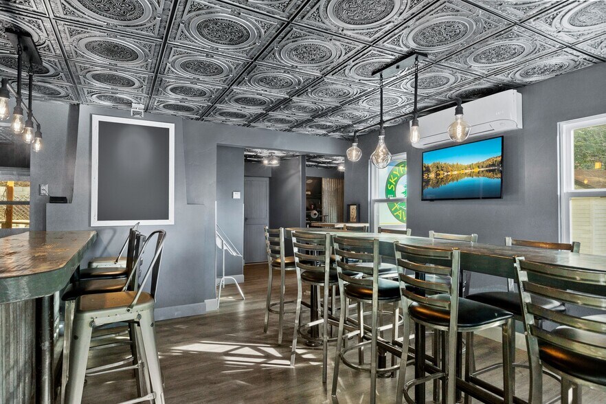 More Photos Of 28670 CA-18 Hwy, Skyforest Restaurant For Sale