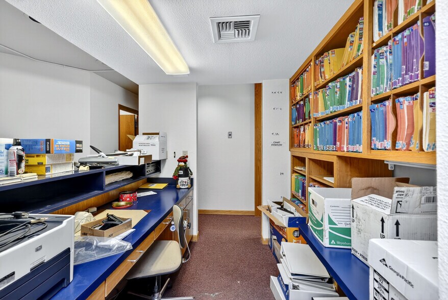 More Photos Of 950 W Ironwood Dr, Coeur d'Alene Medical For Sale