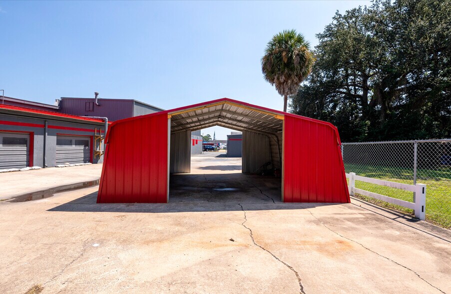 More Photos Of 447 Ossie Davis Pky, Waycross Auto Dealership For Sale