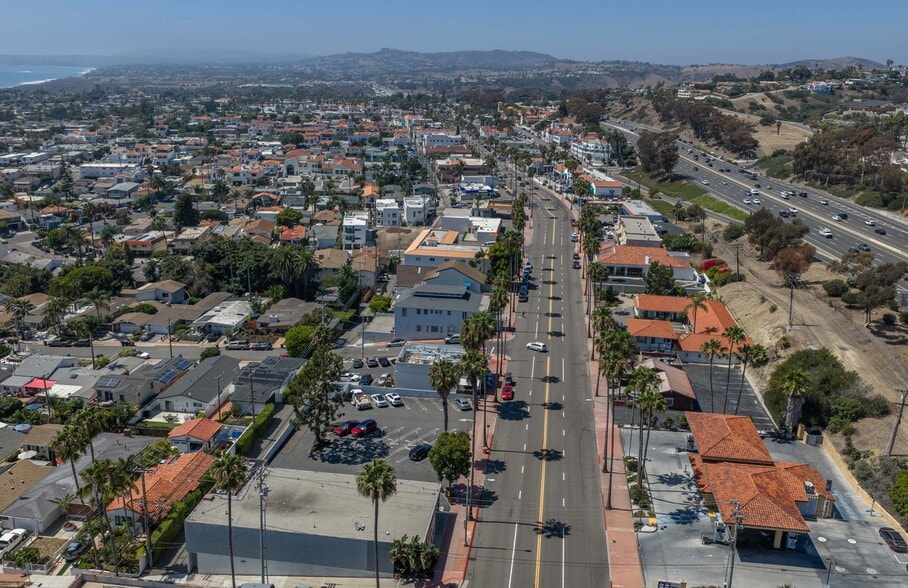 More Photos Of 700 S El Camino Real, San Clemente Fast Food For Sale