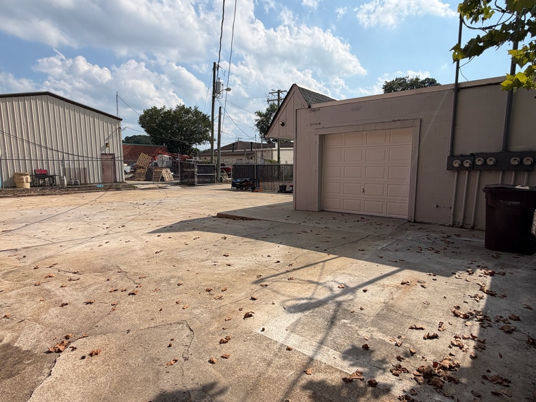More Photos Of 1806 Hayward Ave, Chesapeake Loft Creative Space For Sale