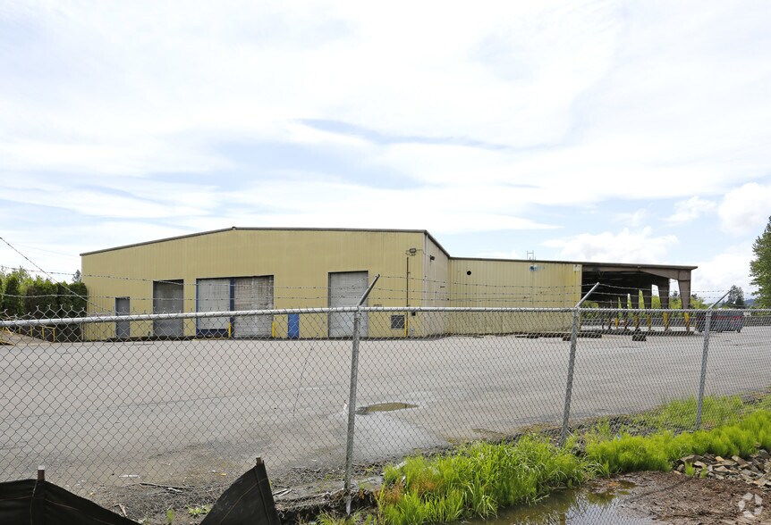 More Photos Of 15561 SW Oregon St, Sherwood Warehouse For Lease