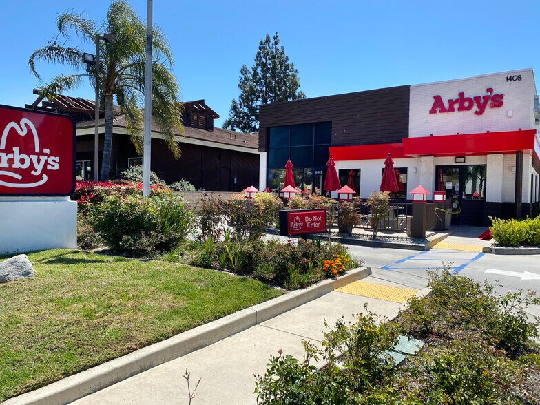 Primary Photo Of 1408 E Los Angeles Ave, Simi Valley Fast Food For Sale