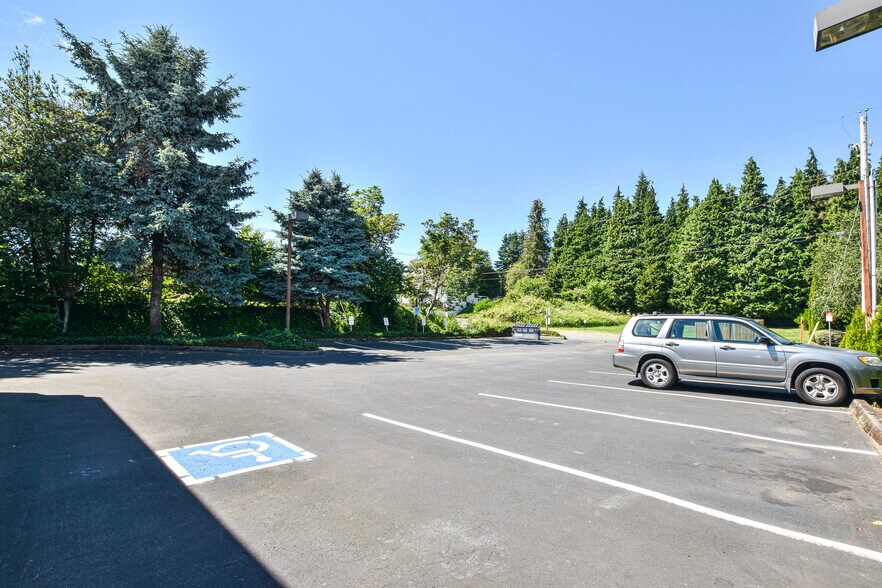 More Photos Of 2600 Martin Way E, Olympia General Retail For Sale