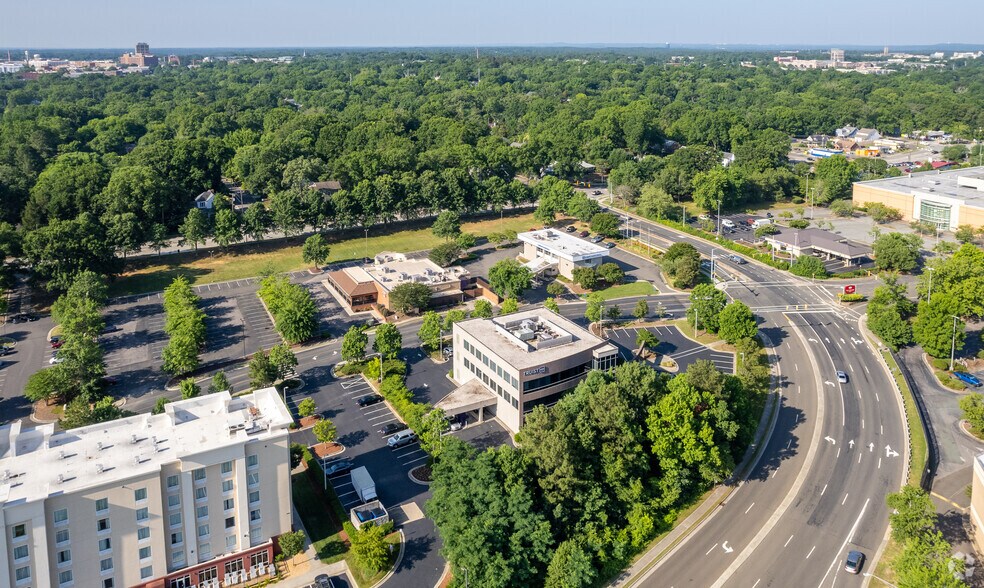 More Photos Of 1530 N Gregson St, Durham Office For Lease