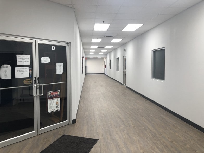 More Photos Of 1259-1263 N State Road 135, Greenwood Unknown For Lease