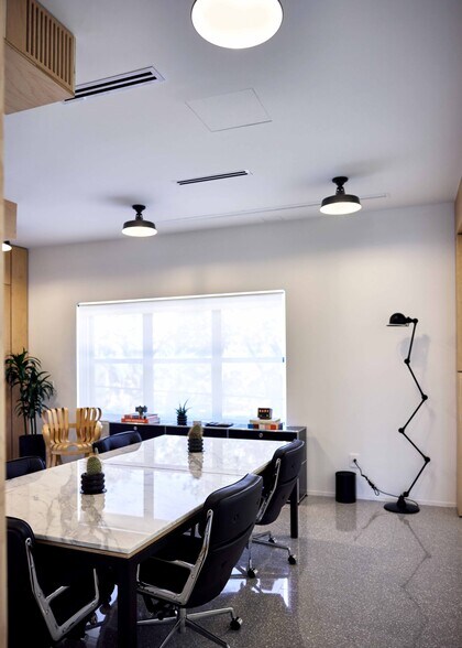 More Photos Of 1800 N Miami Ave, Miami Office Residential For Sale