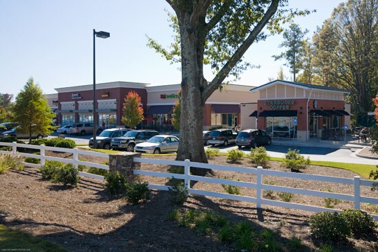 More Photos Of 660-678 W Crossville Rd, Roswell Fast Food For Lease