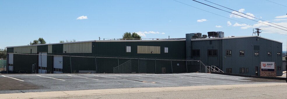 More Photos Of 3070 S Wyandot St, Englewood Warehouse For Lease