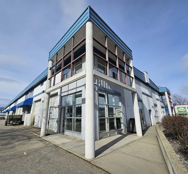 Primary Photo Of 2550 Acland Rd, Kelowna Flex For Lease