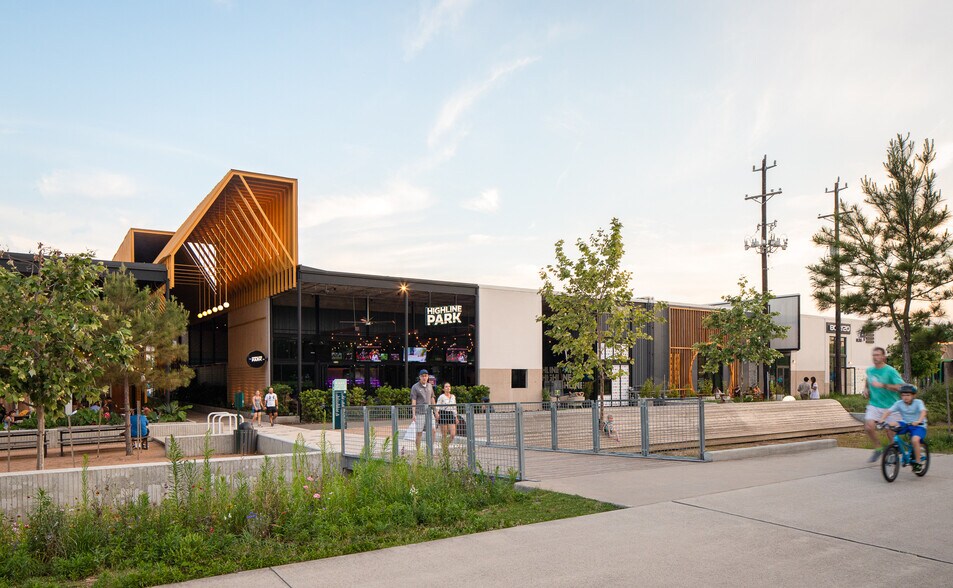 More Photos Of 600 N Shepherd Dr, Houston Unknown For Lease