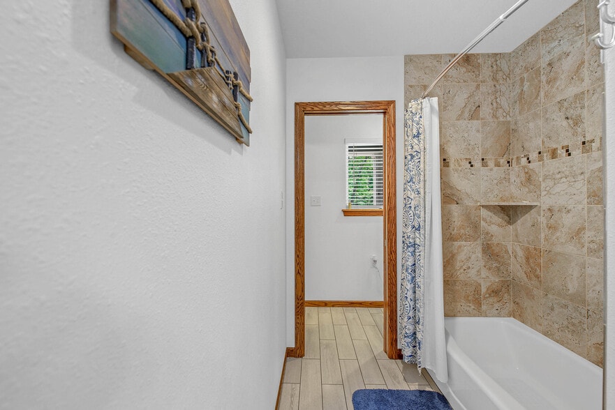 More Photos Of 13863 FM 2154 Rd, College Station Showroom For Sale