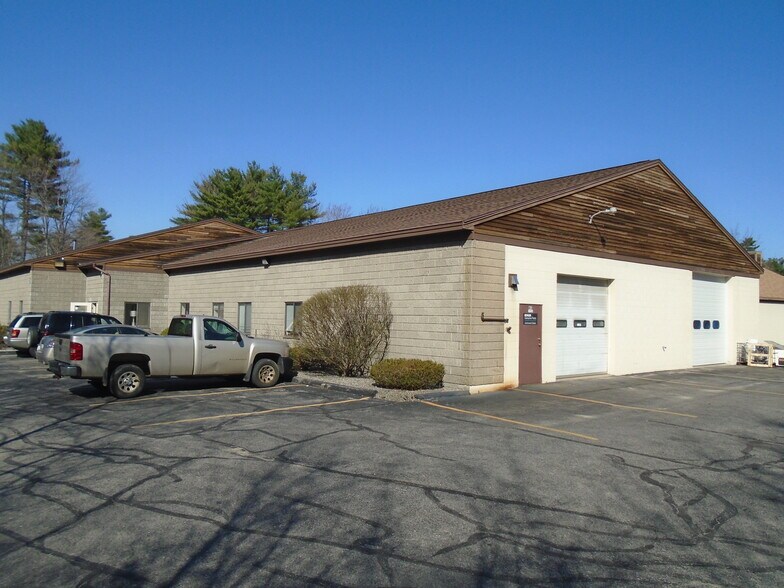 More Photos Of 37-41 Evergreen Dr, Portland Warehouse For Lease