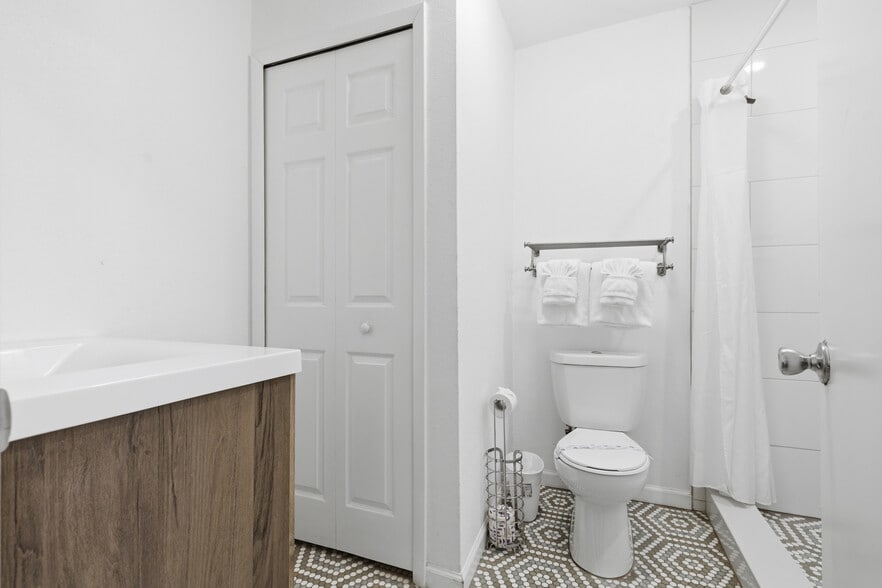 More Photos Of 6801 Sunset Way, Saint Pete Beach Hotel For Sale