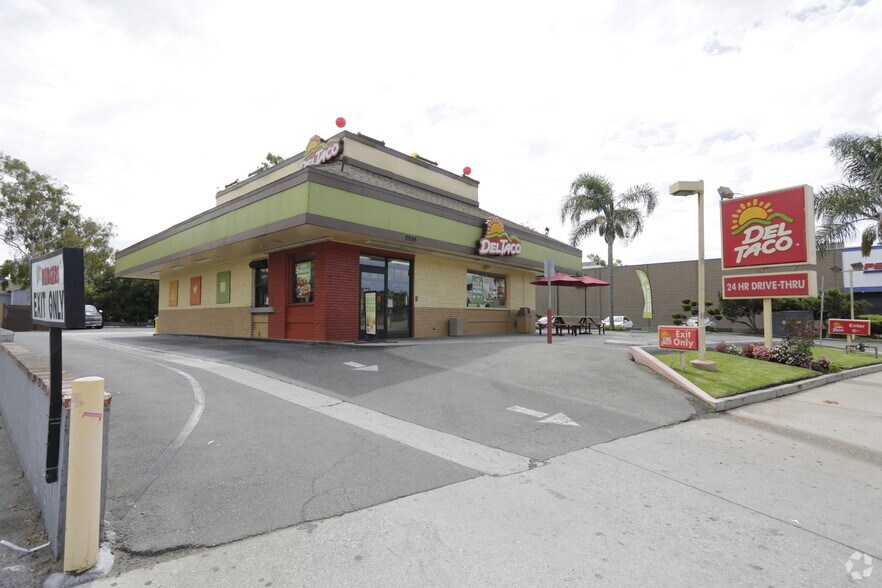 More Photos Of 2956 Bristol St, Costa Mesa Fast Food For Sale