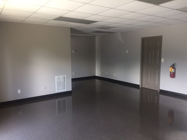 More Photos Of 960 Berry Shoals Rd, Duncan Industrial For Sale