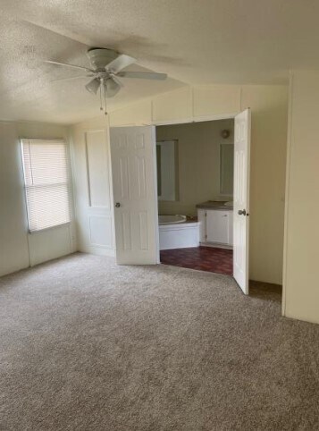 More Photos Of 2511 S Bypass 35, Alvin Manufactured Housing Mobile Home Park For Sale