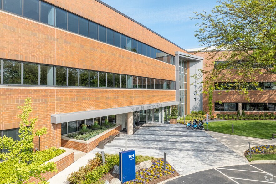 More Photos Of 955 Chesterbrook Blvd, Chesterbrook Unknown For Lease