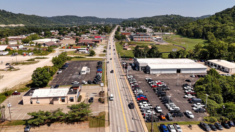 More Photos Of 1702 Wheeling Ave, Glen Dale Manufacturing For Sale