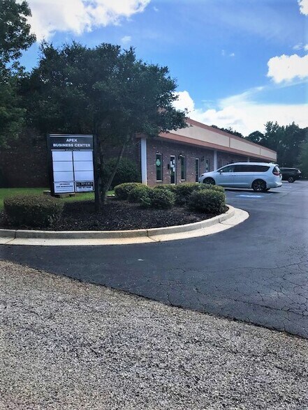 More Photos Of 50 Professional Dr, Jefferson Office For Lease