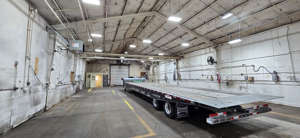 More Photos Of 18513 Euclid Ave, Cleveland Industrial For Sale