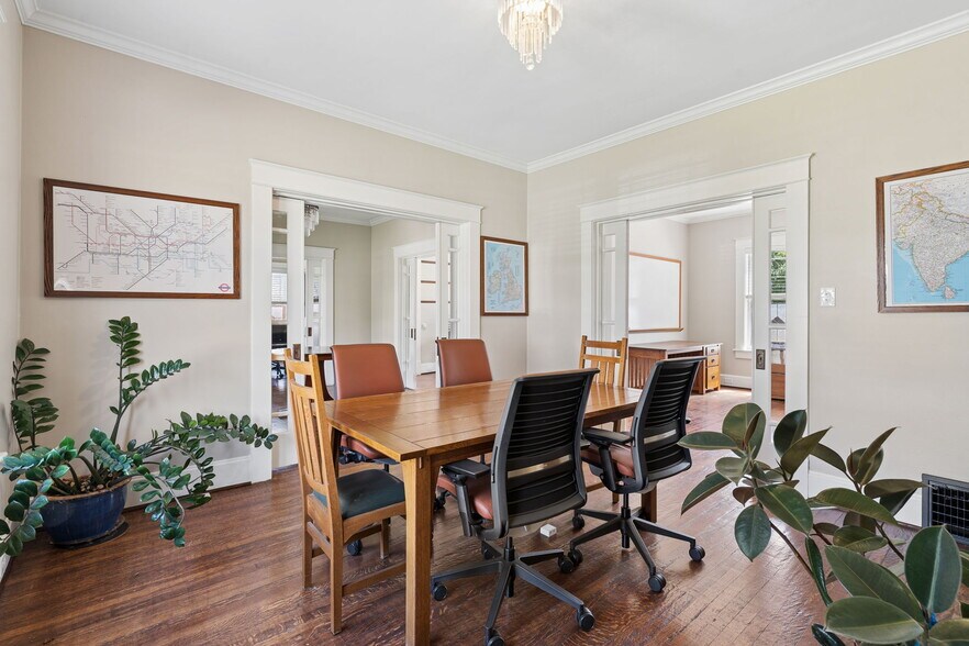 More Photos Of 4112 Swiss Ave, Dallas Office For Sale