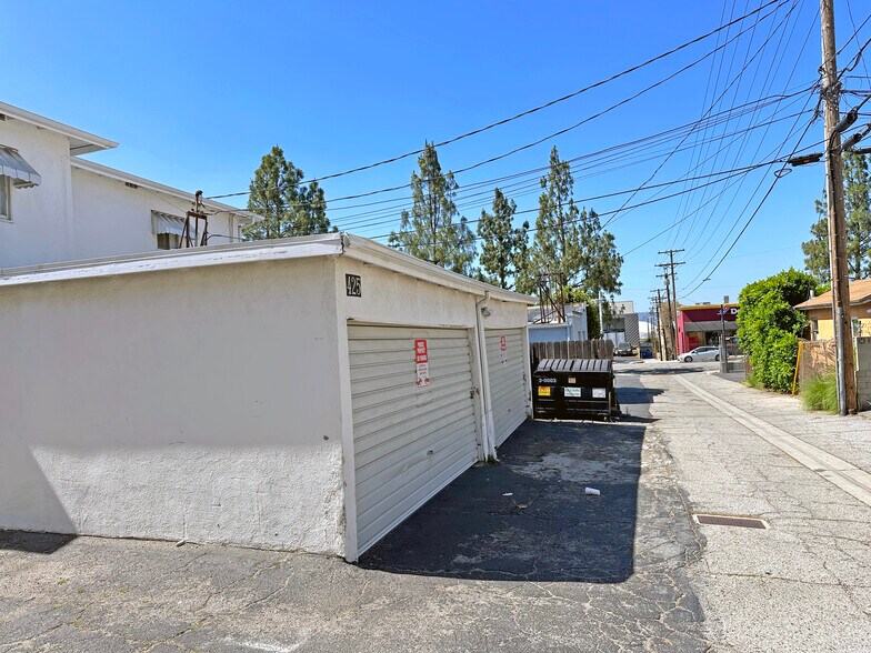 More Photos Of 425 E Magnolia Blvd, Burbank Apartments For Sale