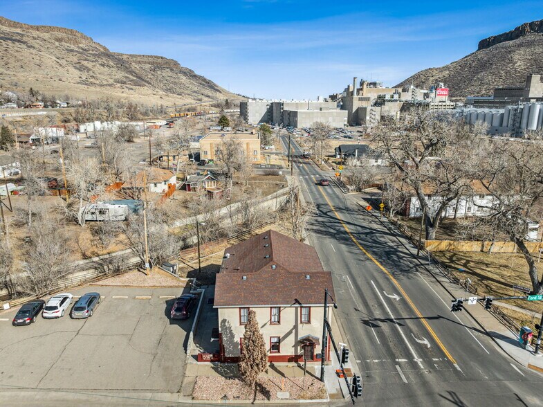 More Photos Of 510 10th St, Golden Apartments For Sale