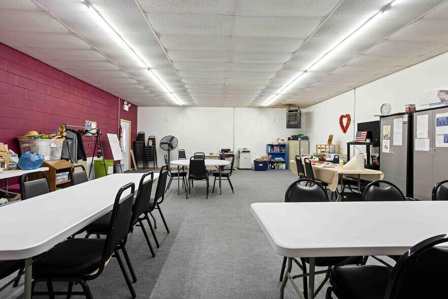 More Photos Of 75 Germania St, Galeton Restaurant For Sale