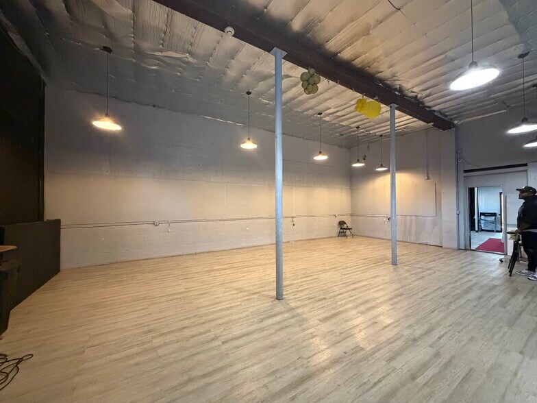 More Photos Of 917 3rd Ave, Asbury Park Warehouse For Lease