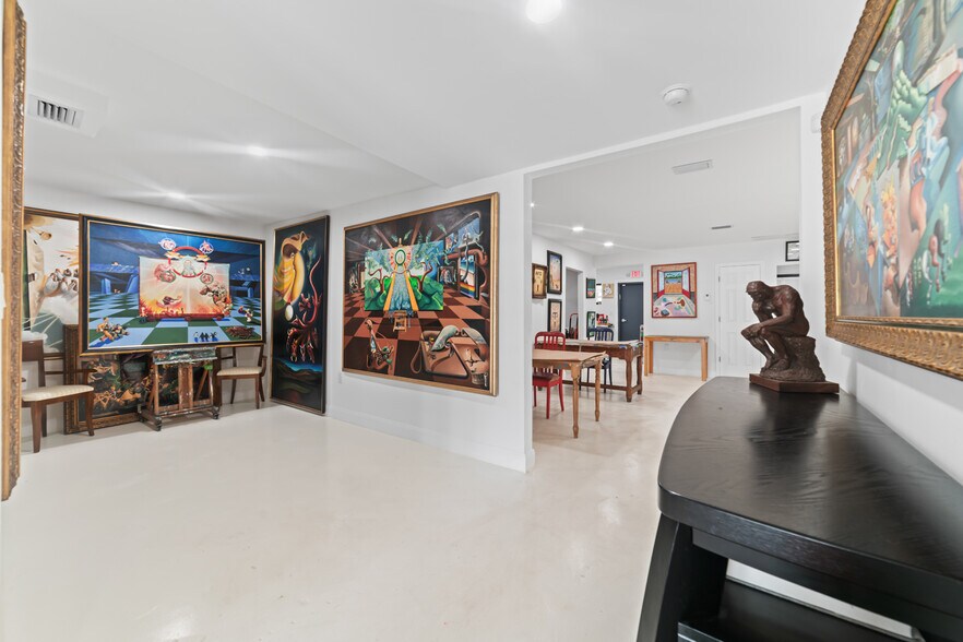 More Photos Of 370 E Prospect Rd, Oakland Park Office For Sale