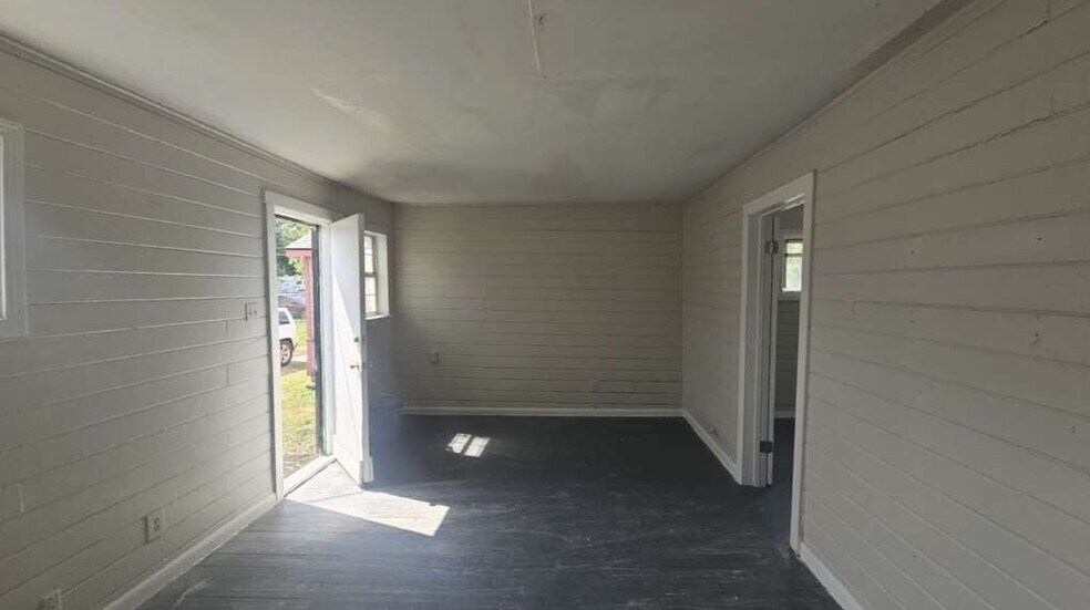 More Photos Of 6909 Kittridge St, Houston Apartments For Sale