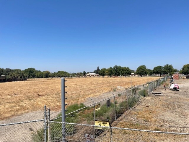 More Photos Of 2811 E Fremont St, Stockton Land For Sale