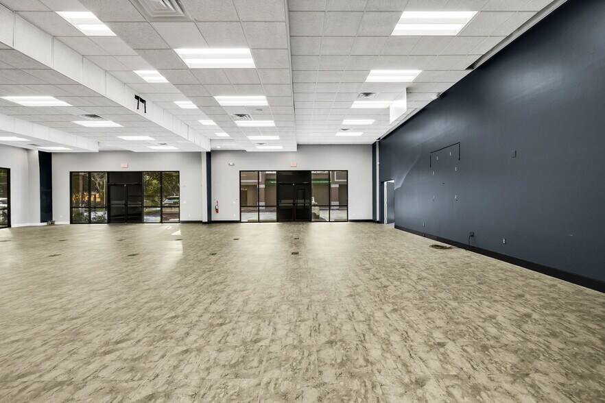 More Photos Of 8991 Daniels Center Dr, Fort Myers Medical For Sale