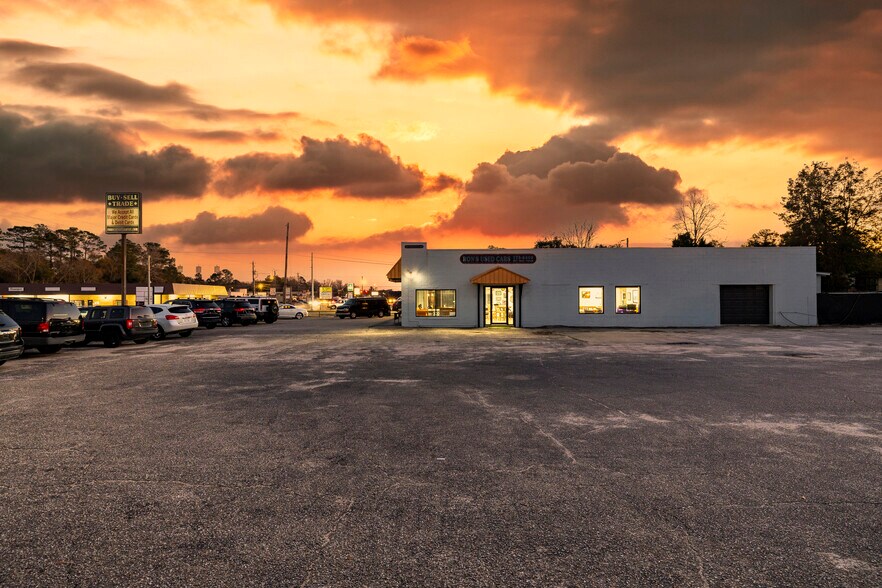 More Photos Of 756 Bultman Dr, Sumter Light Distribution For Sale