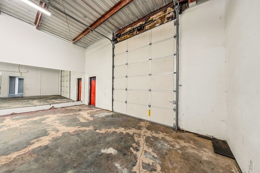 More Photos Of 727 Welch St, Medford Industrial For Sale