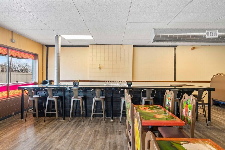 More Photos Of 205 Maple St, Overbrook Mixed Retail For Sale