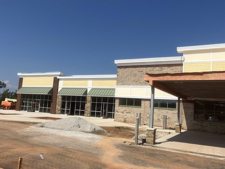More Photos Of 8918 Charlotte Hwy, Indian Land General Retail For Lease