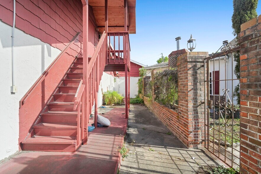 More Photos Of 227 S Hawthorne Ave, Apopka Land For Sale