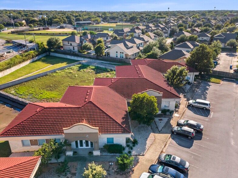 More Photos Of 10601 Pecan Park Blvd, Austin Office For Sale